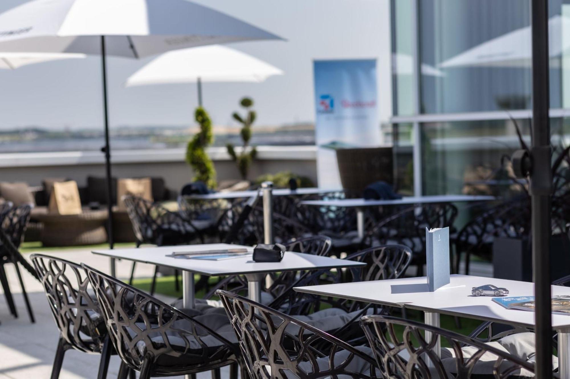 Ac Hotel By Marriott Paris Le Bourget Airport Dugny Kültér fotó
