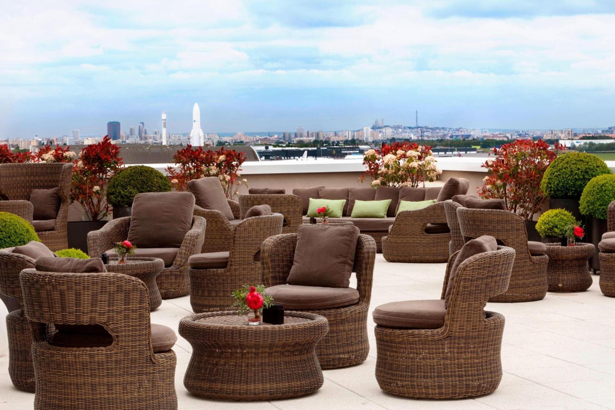 Ac Hotel By Marriott Paris Le Bourget Airport Dugny Kültér fotó