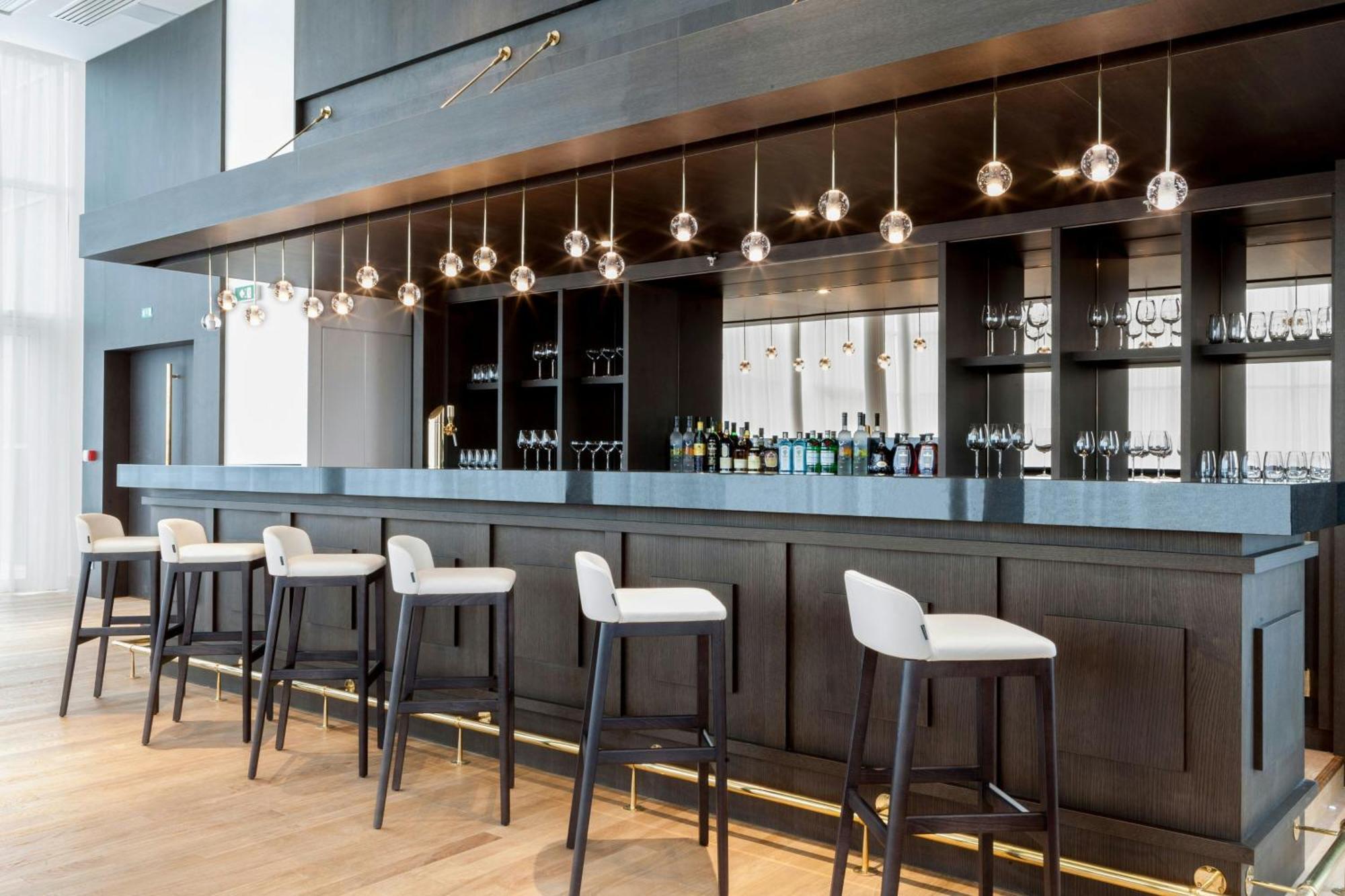 Ac Hotel By Marriott Paris Le Bourget Airport Dugny Kültér fotó