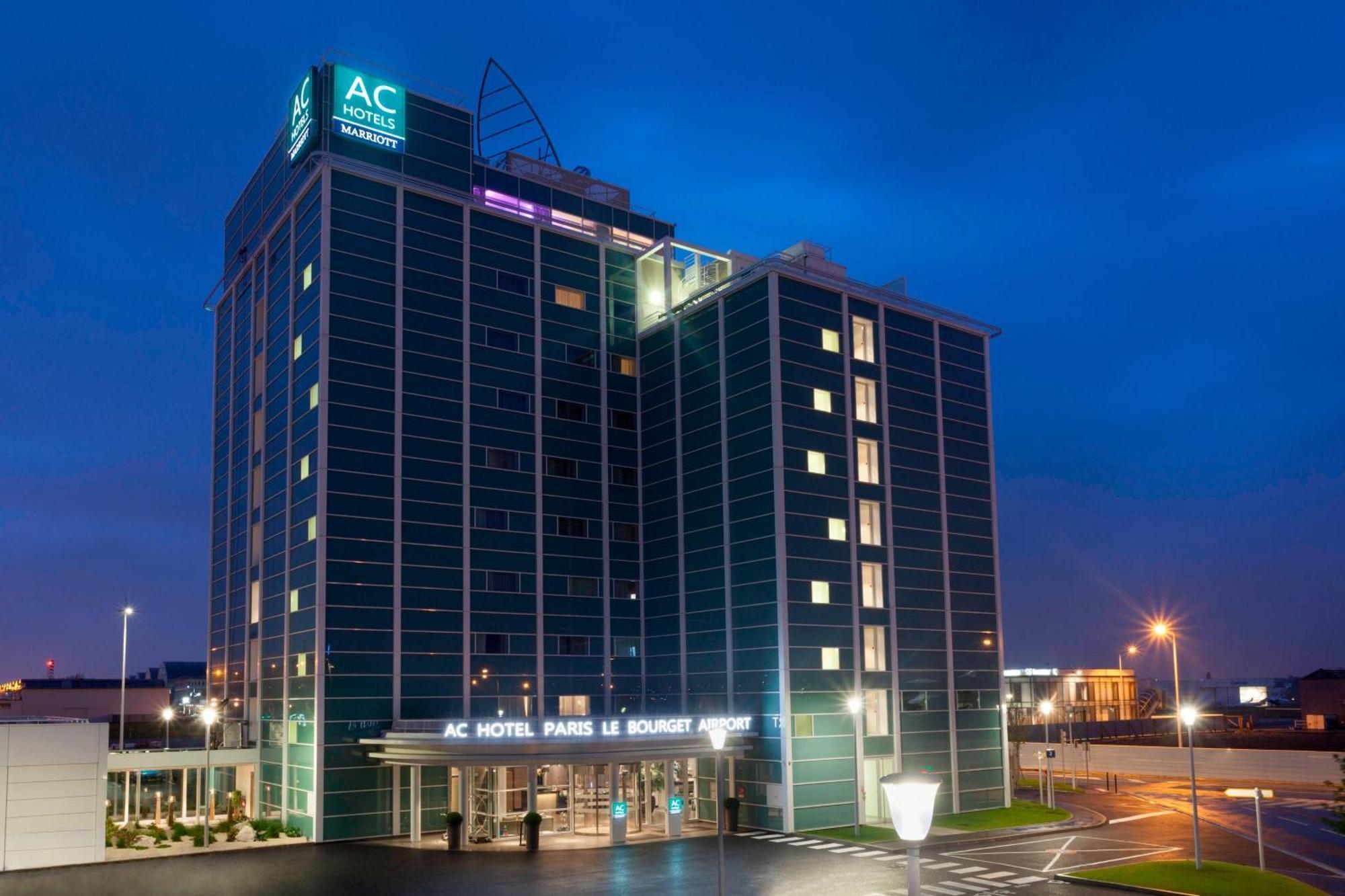 Ac Hotel By Marriott Paris Le Bourget Airport Dugny Kültér fotó